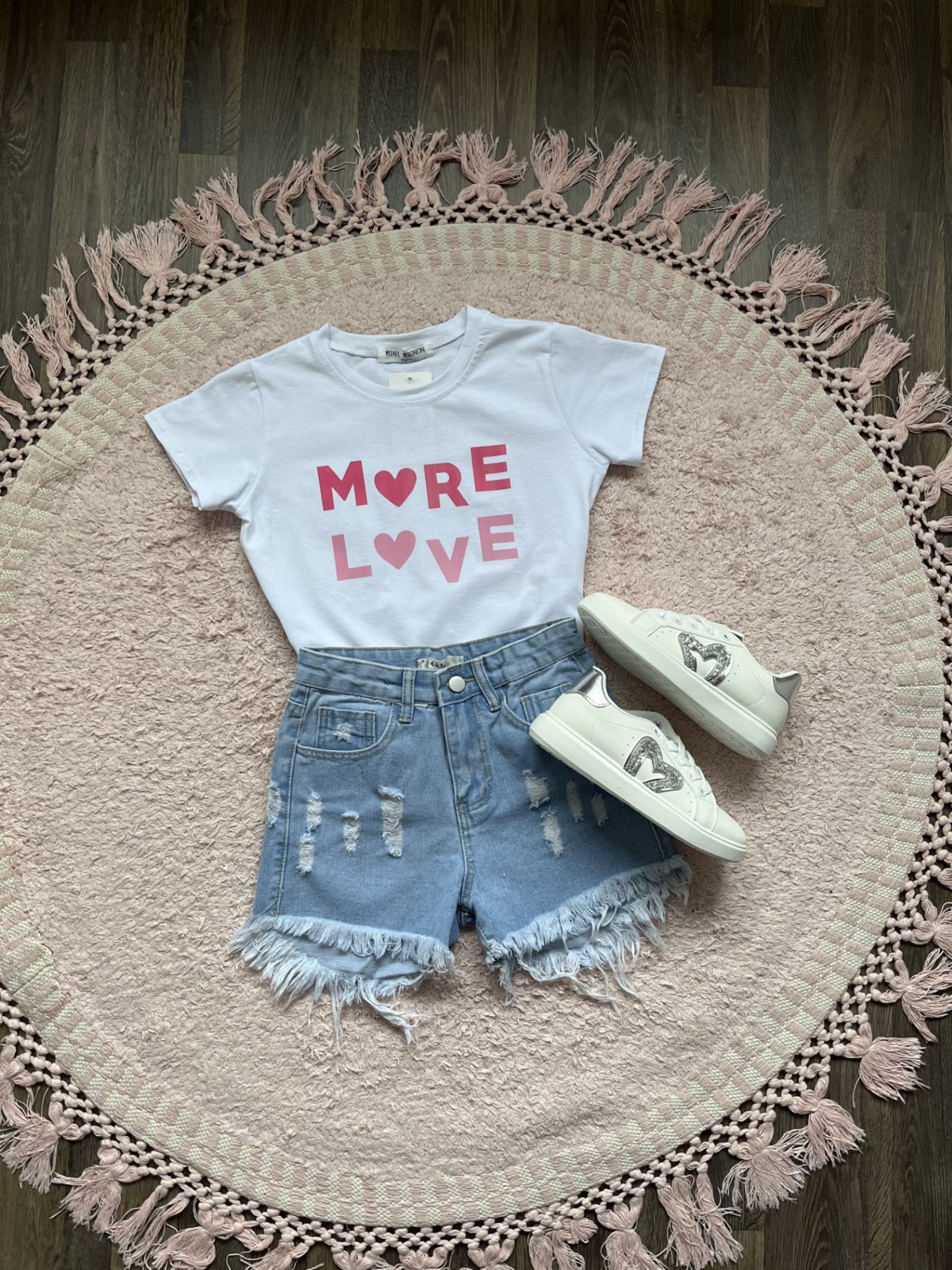 T-Shirt More Love Roze